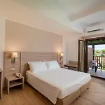 Hotel Portoconte 4*