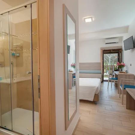 Portoconte Hotel 4*