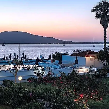 Portoconte 4* Porto Conte