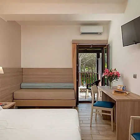 Hotell Portoconte 4*