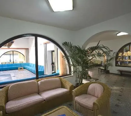 호텔 Portoconte 4*