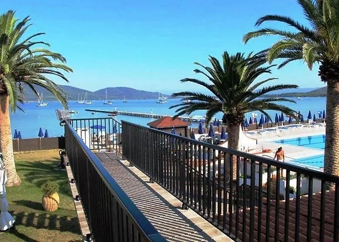 Hotel Portoconte Porto Conte